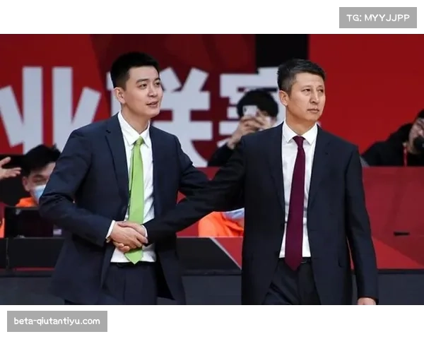 辽篮杨鸣临场指挥受赞誉 残阵出击仍稳居联赛前三